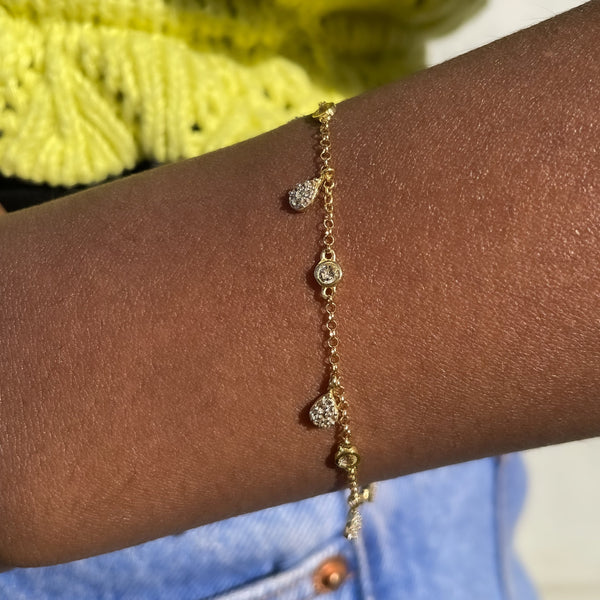 Mini Pavé Pear Bracelet with White Topaz Gold